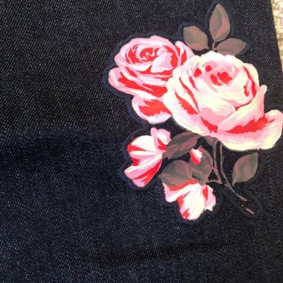Kate Spade ‘Rambling Roses jeans’ - Picture 11 of 15